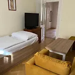 U Vejvodu * Praga