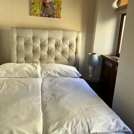 Apartment U Vejvodu Prague