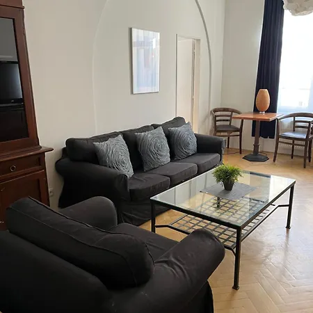 U Vejvodu * Prag