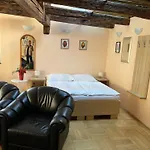 Apartamento U Vejvodu Praga